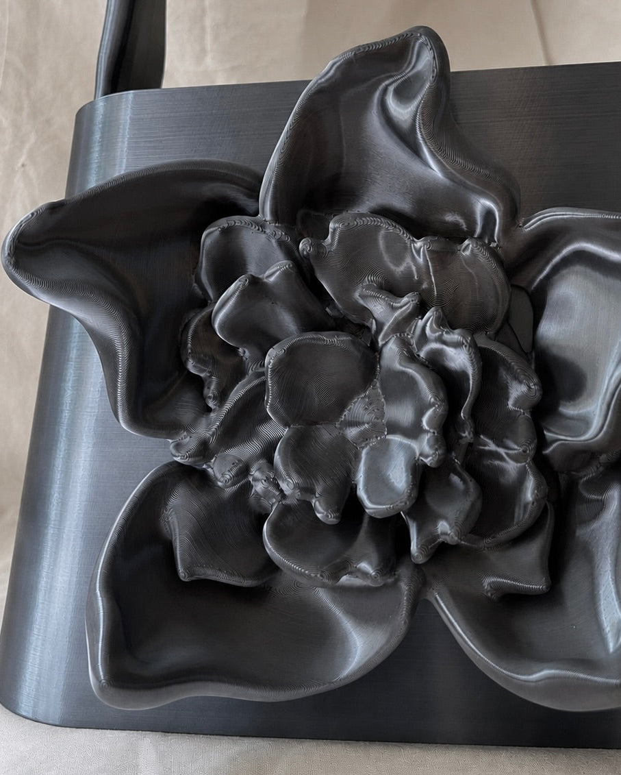PZAEZ STUDIO BLOOM sculptural 3D-printed handbag flower detail
