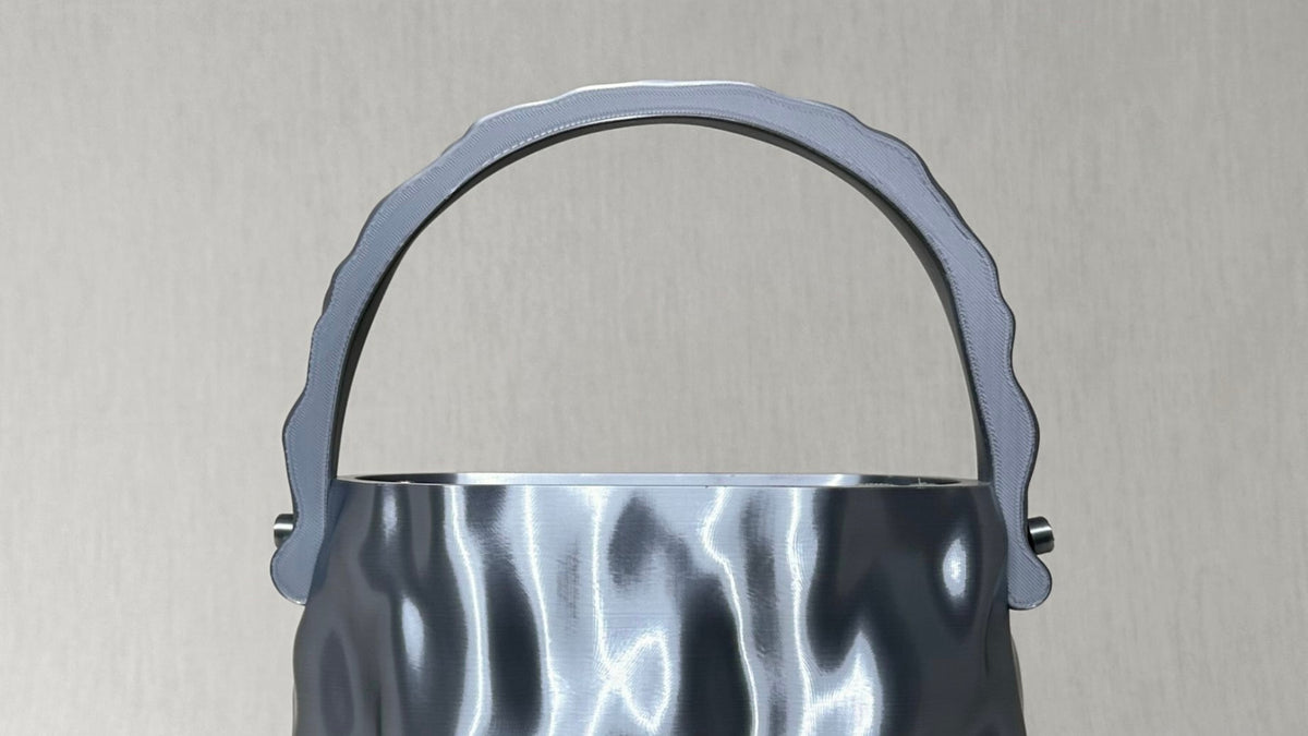 PZAEZ MELT bag showing the Locked Structural Assembly system