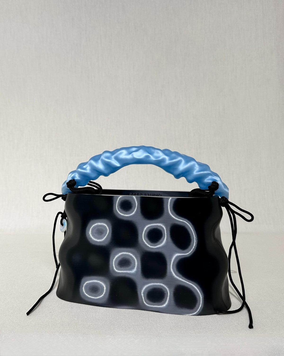 LIQUID Onyx Ice