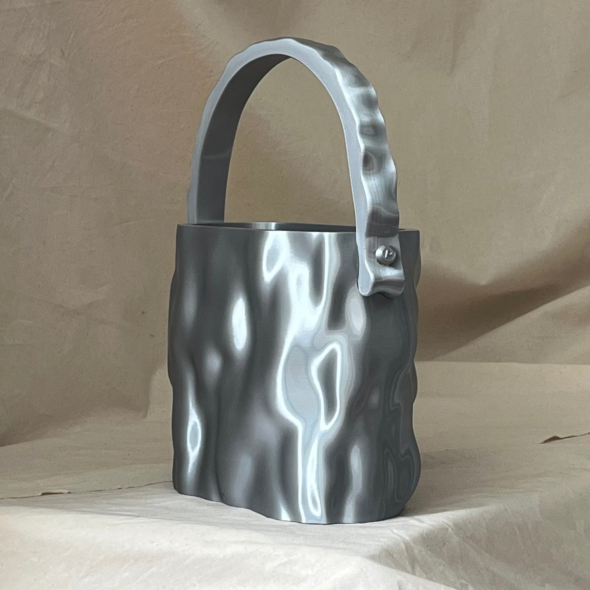 PZAEZ STUDIO MELT Molten Silver sculptural 3D-printed handbag