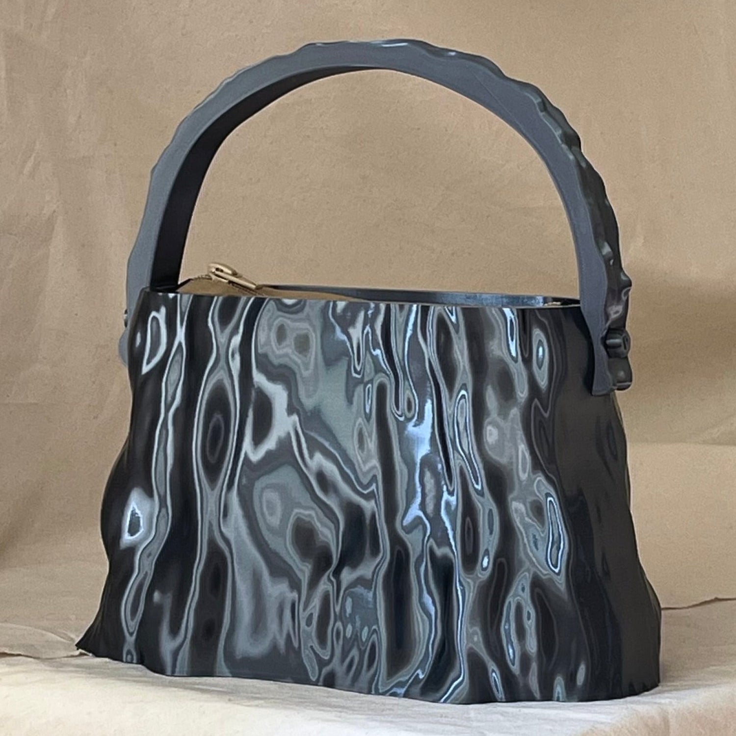 PZAEZ STUDIO WAX Graphite sculptural 3D-printed handbag